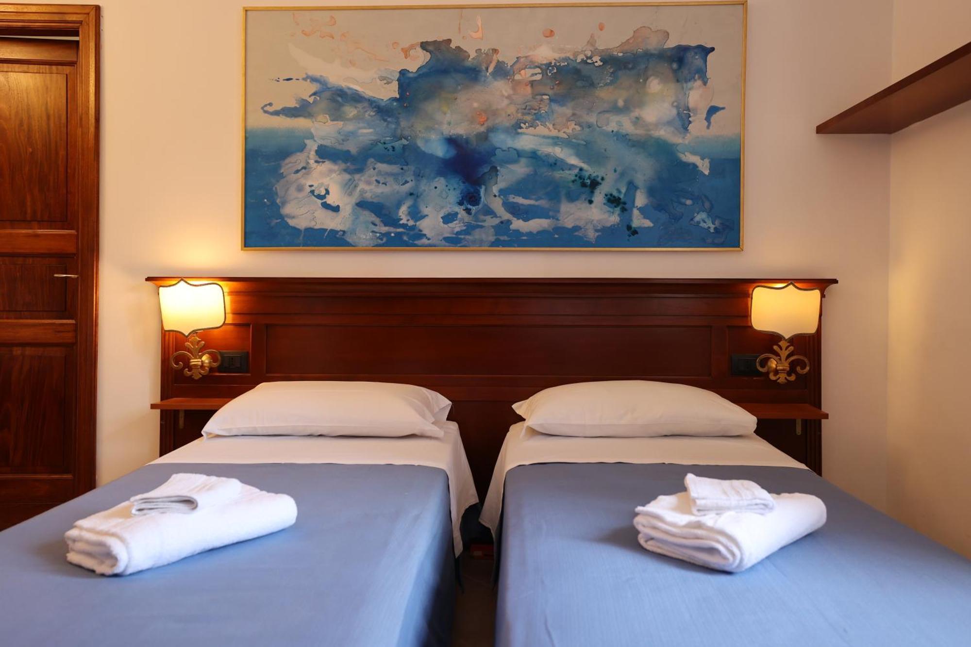 Cute - Hvc Hotel