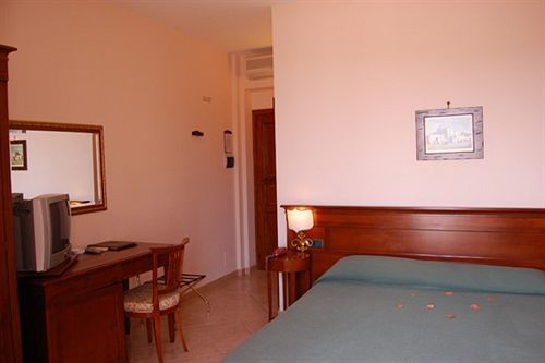Cute - Hvc Hotel Lipari (Isola Lipari)
