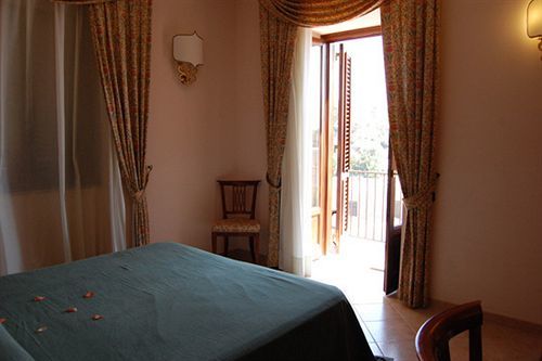 Cute - Hvc Hotel